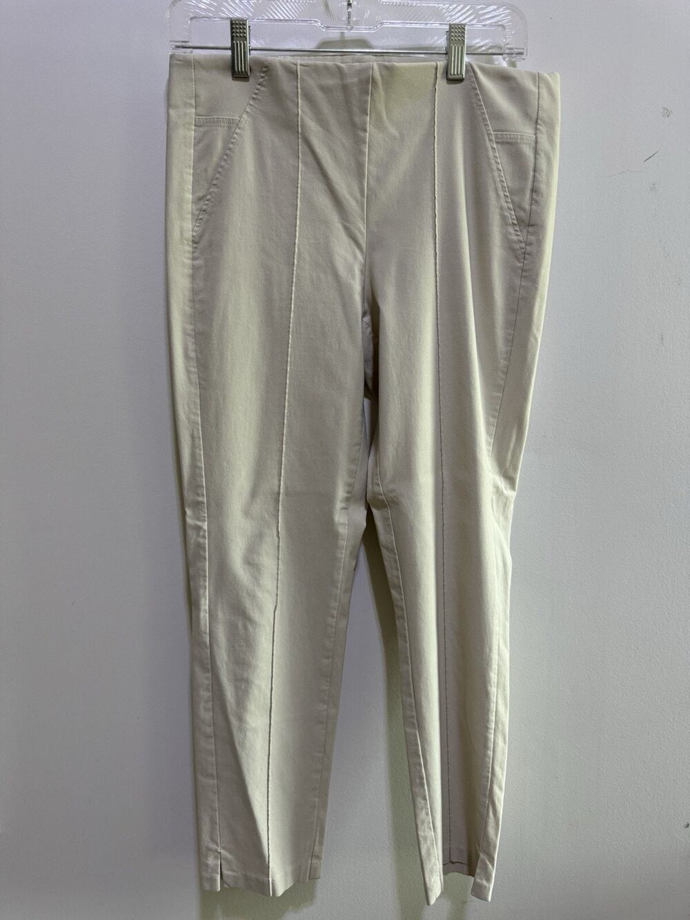Women’s Tribal Pull On Stretch Khaki Dress Pant Low Rise Ankle 27” Inseam Size 8